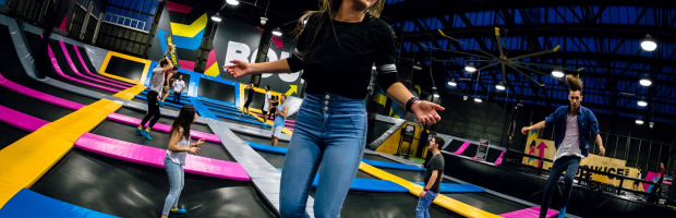 Trampoline park Toulouse : passer du temps avec les parents n’a jamais été aussi amusant !